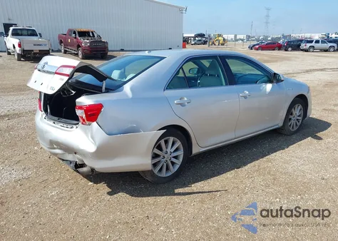 2012 Toyota Camry Hybrid Xle z USA, uszkodzony, nr VIN 4T1BD1FK3CU052260